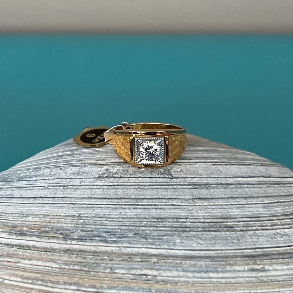 14k Gold Electroplated Square Cubic Zirconia Cocktail Statement Ring Size 9